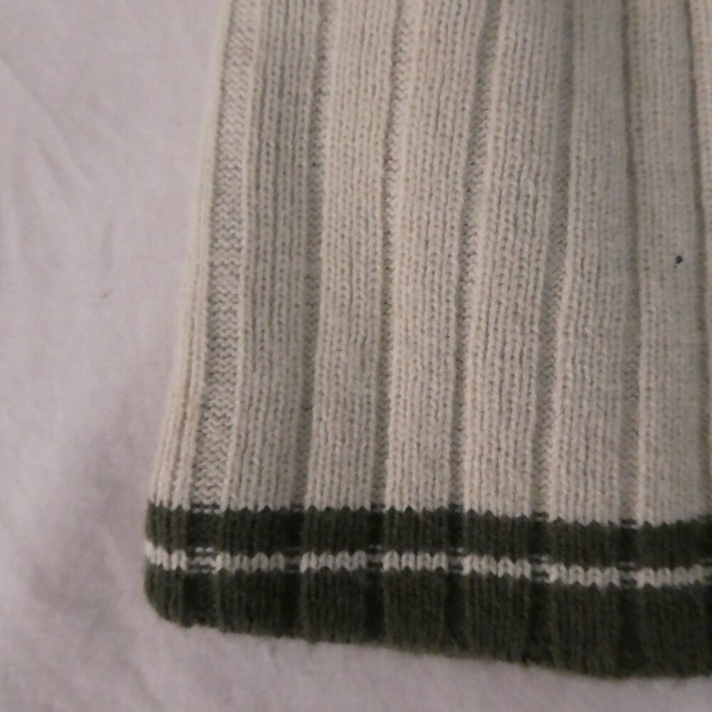 NIKE | OS - one size | Reversible Nike Logo Beanie In Neutral Tone & Olive Green - Picture 14 of 16